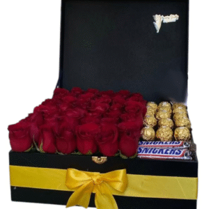 Arreglo Floral de 36 Rosas con Ferrero | Pasión de Chocolate