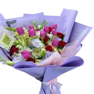 Ramo de 24 Rosas y 10Tulipanes | Romance Vibrante