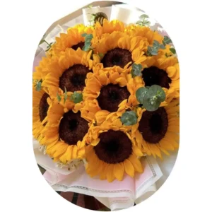 Ramo de 10 Girasoles con Follaje Mixto | Flores Amarillas