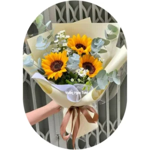 Ramo de 3 Girasoles con Follaje | Flores Amarillas